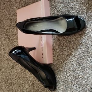 Shiny black peep-toe pumps, size 8